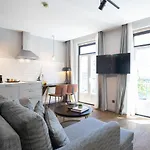 Anjos Balconies Konukevi 4*