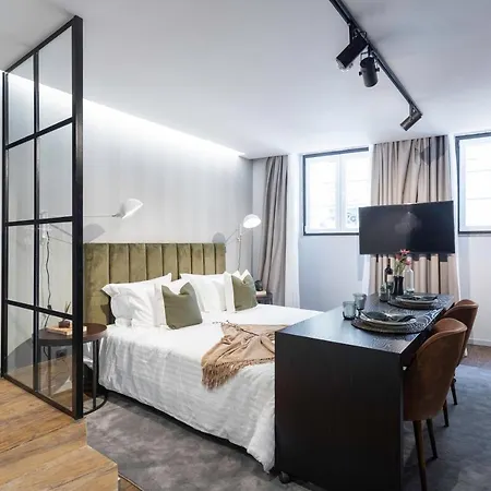 Гостьовий будинок Anjos Balconies Лісабон