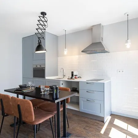 Гостьовий будинок Anjos Balconies 4*