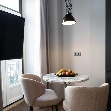 Anjos Balconies 4* Лісабон