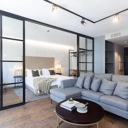 Gasthuis Anjos Balconies Lissabon