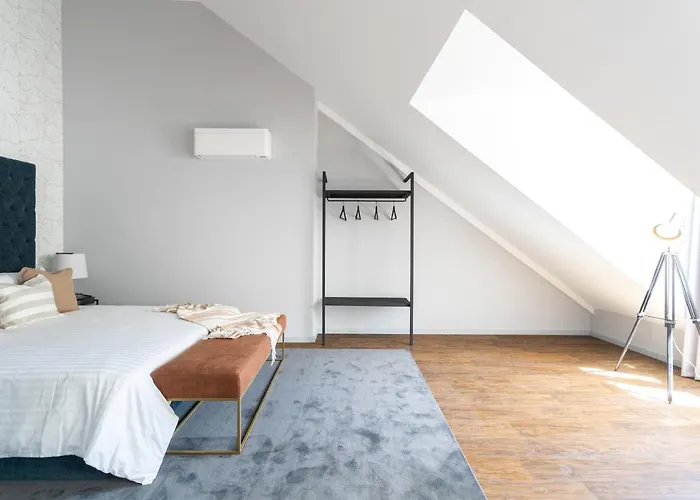 Gasthuis Anjos Balconies Lissabon