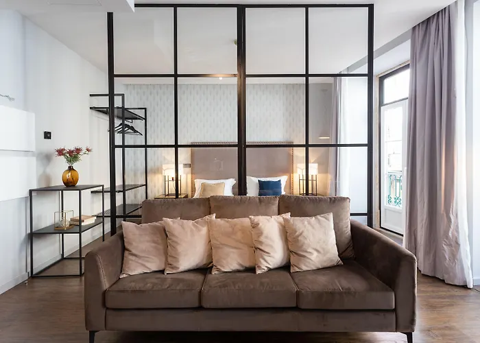 Πανσιόν Anjos Balconies 4*